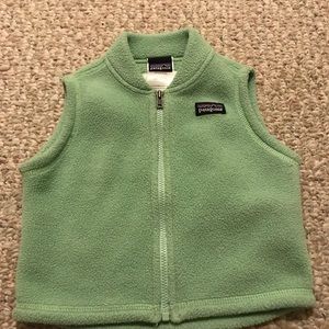 Kids Patagonia fleece vest